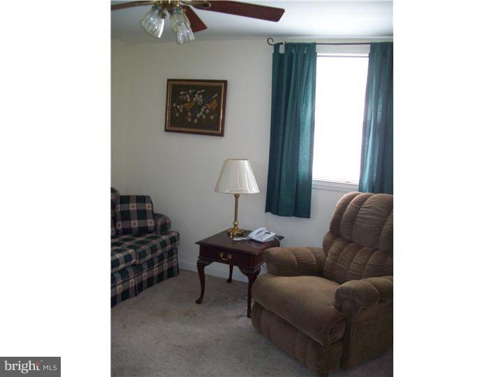 953 Springhaven Road Springfield, PA 19064 - Photo 17 of 22 Bedroom 2