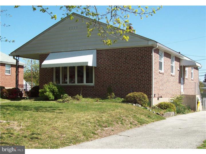 953 Springhaven Road Springfield, PA 19064 - Photo 2 of 22 Exterior Side