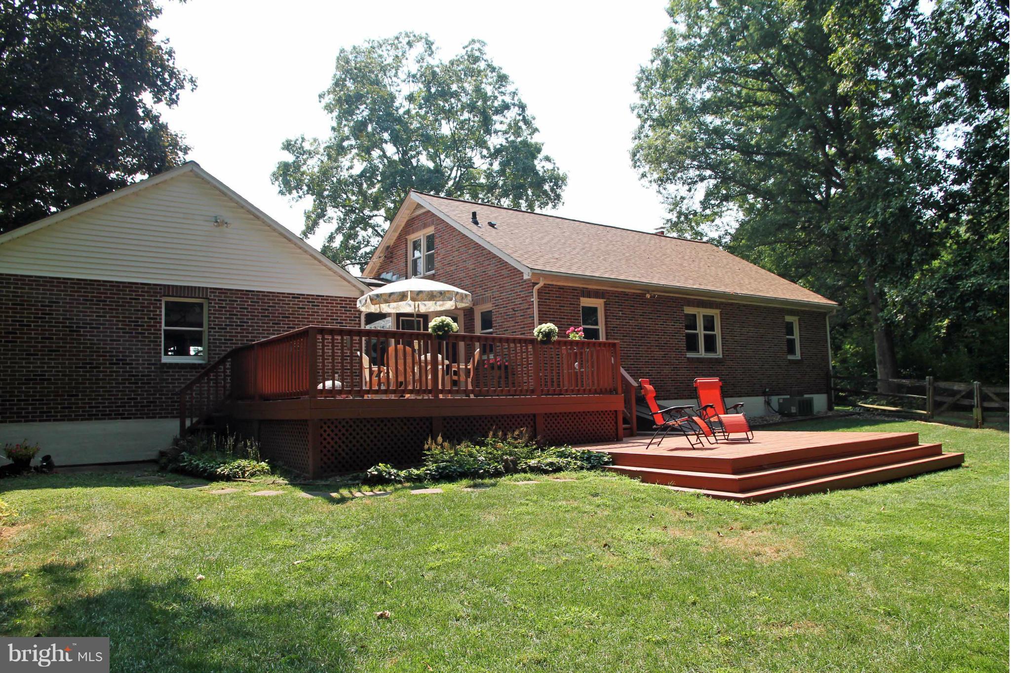20314 West Liberty Road White Hall, MD 21161 - Photo 8 of 30 2 Tiered Deck