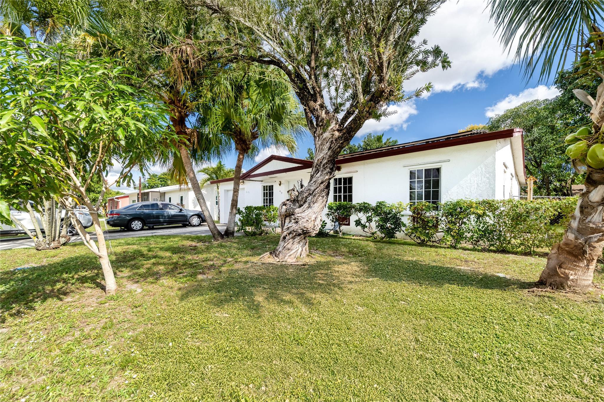 419 Southwest 80th Avenue Pompano Beach, FL 33068 - Photo 3 of 26 Photo 3