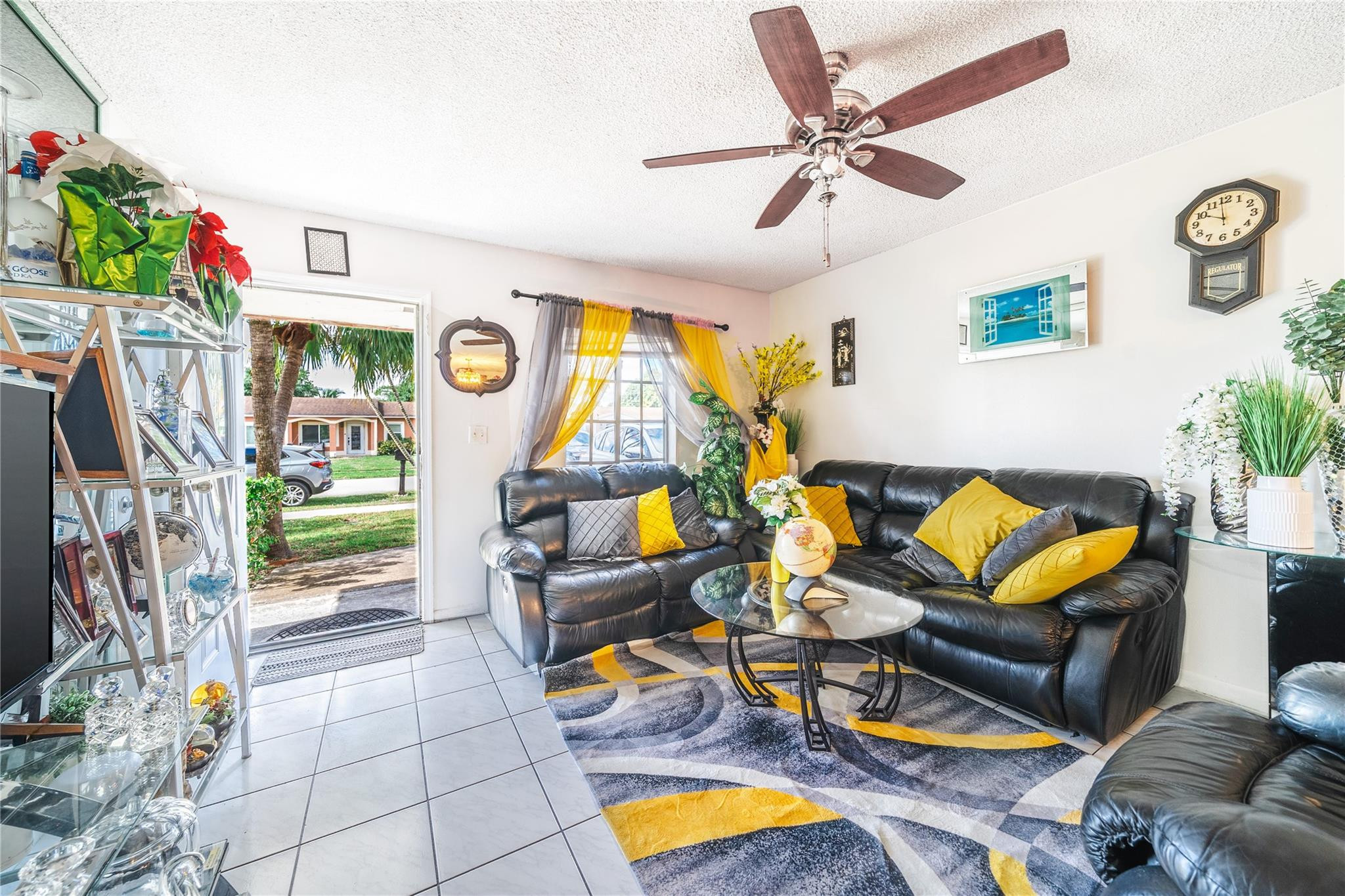 419 Southwest 80th Avenue Pompano Beach, FL 33068 - Photo 6 of 26 Photo 6