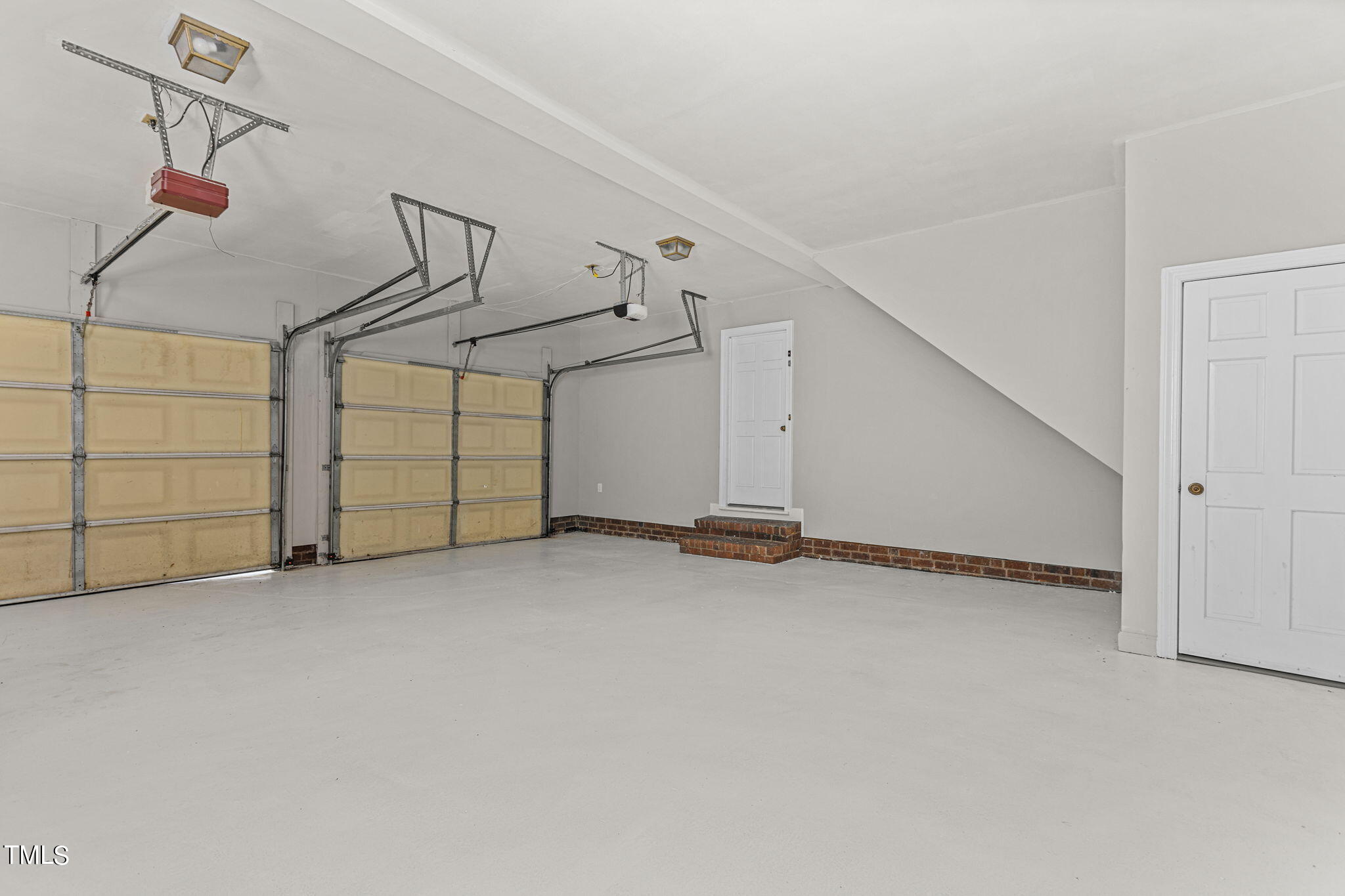 8112 Running Cedar Trail Raleigh, NC 27615 - Photo 38 of 54 Garage Interior !