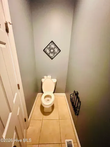 $2,600 | 1223 Hammocks Beach Road, Swansboro, NC 28584