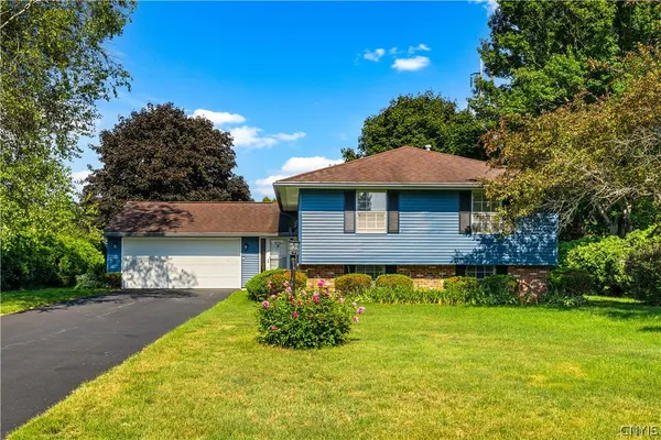 $299,900 | 8276 Winchester Drive, Rome, NY 13440