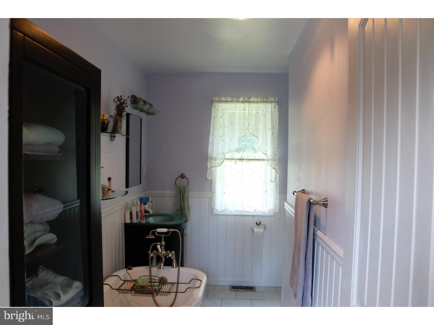201 Miller Road Reading, PA 19608 - Photo 15 of 25 Bathroom