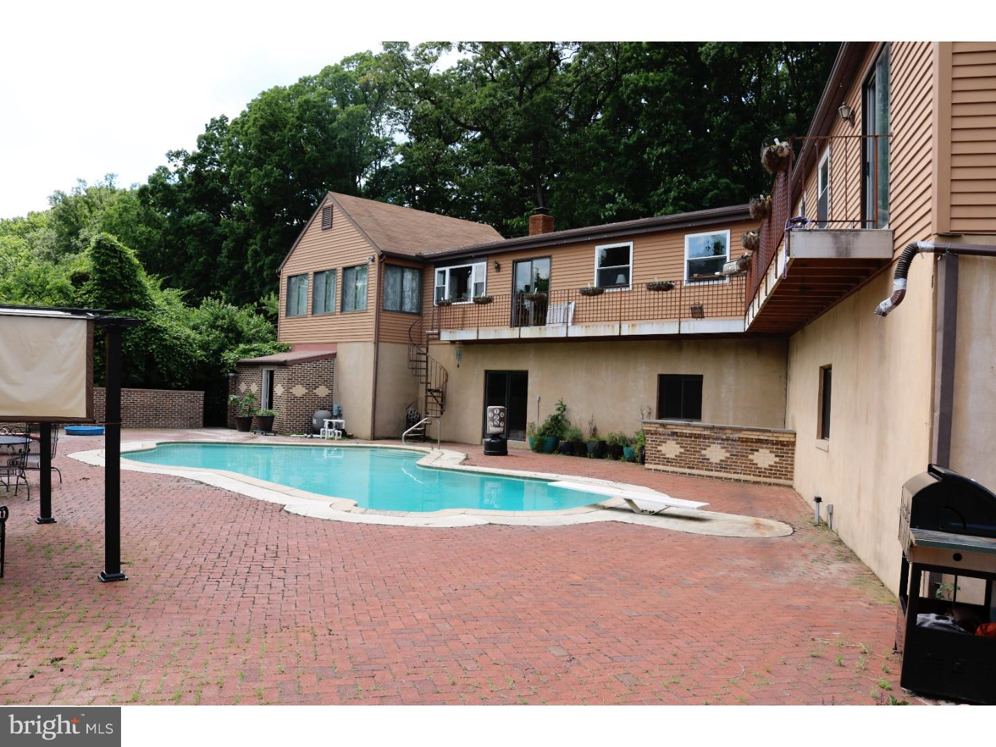 201 Miller Road Reading, PA 19608 - Photo 21 of 25 Back Yard