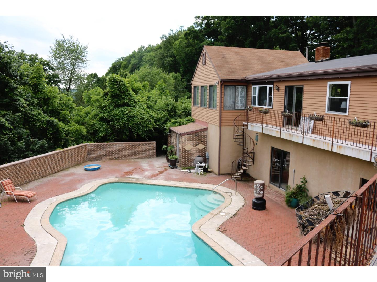 201 Miller Road Reading, PA 19608 - Photo 24 of 25 Back Yard