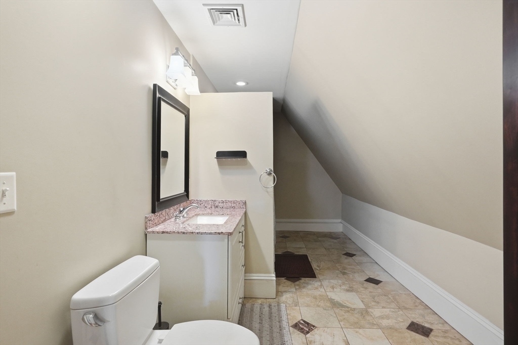12-14 Newcastle Road Boston, MA 02135 - Photo 19 of 42