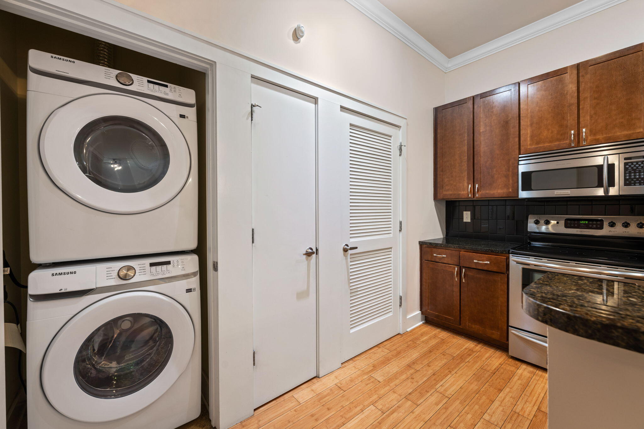 129 Walnut Street, Unit 304 Chattanooga, TN 37403 - Photo 8 of 40 25-web-or-mls-DSC_0244