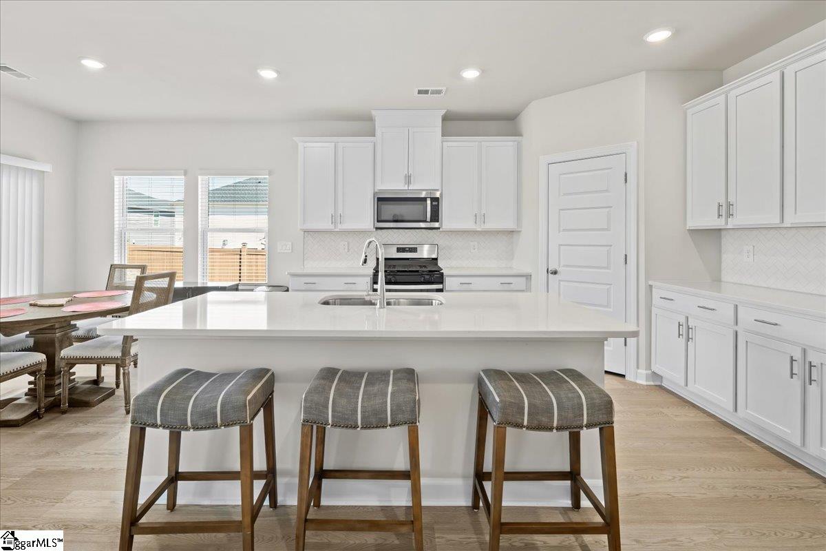 106 Purcell Way Easley, SC 29642 - Photo 7 of 39