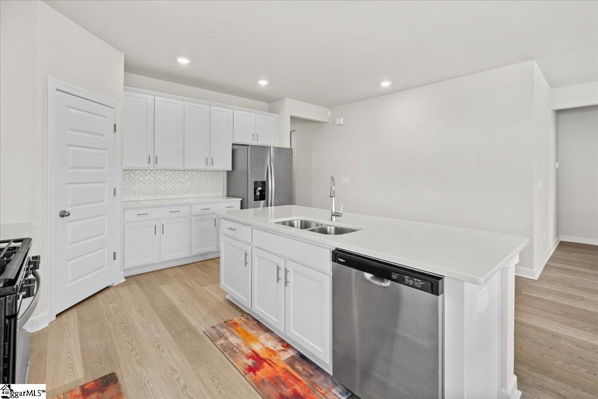 106 Purcell Way Easley, SC 29642 - Photo 8 of 39