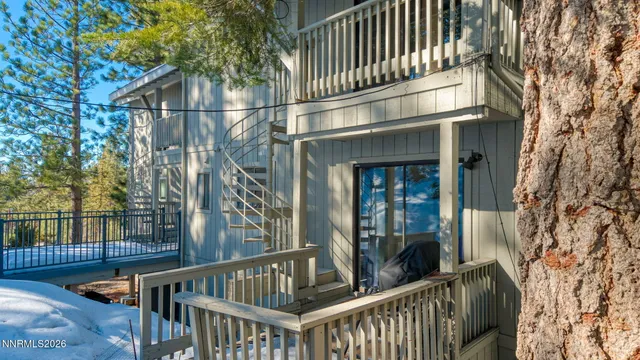 $695,000 | 151 Palisades Drive, Unit 7, Stateline, NV 89449