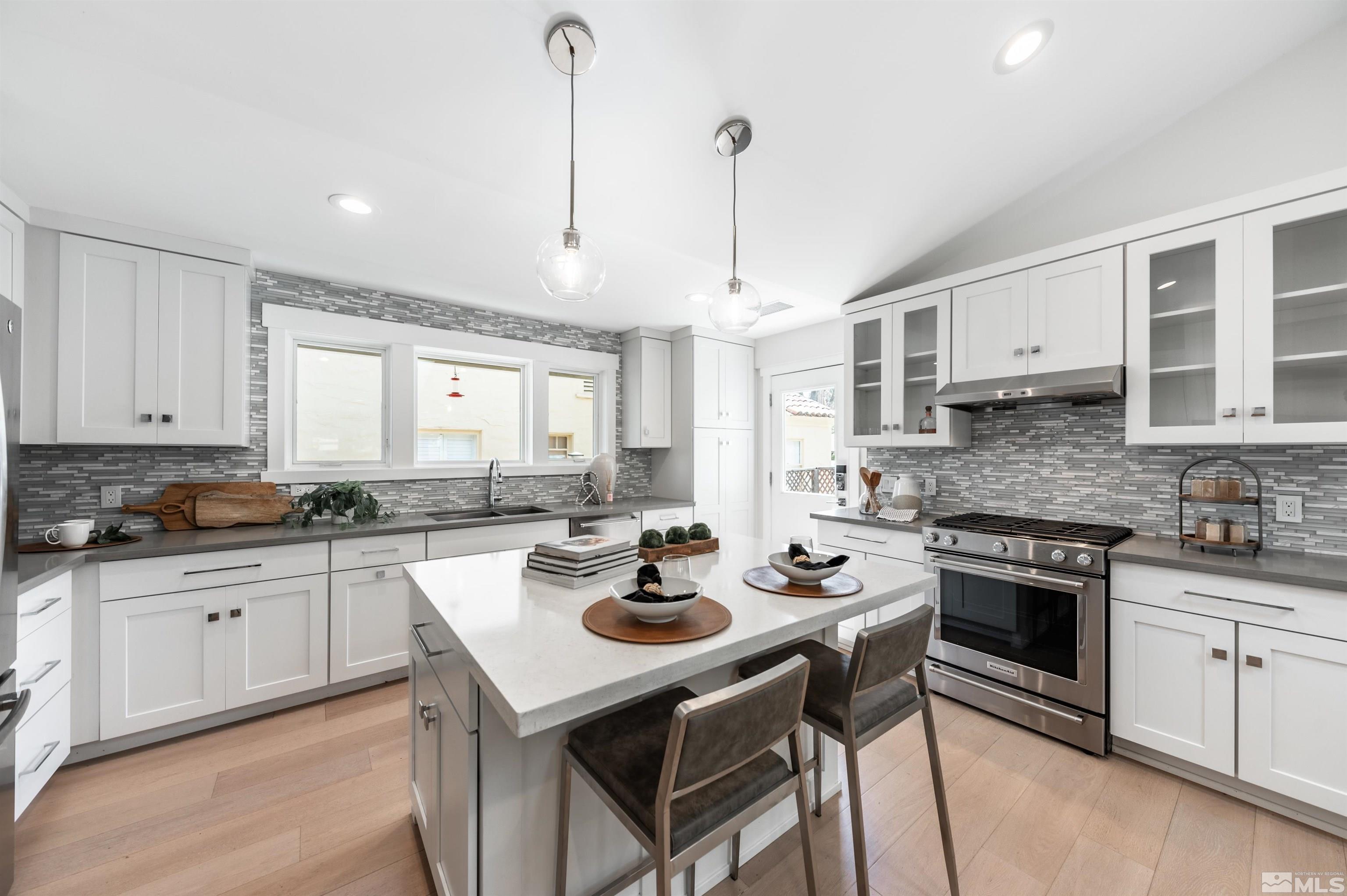 180 Mark Twain Avenue Reno, NV 89509 - Photo 13 of 29 Photo 15