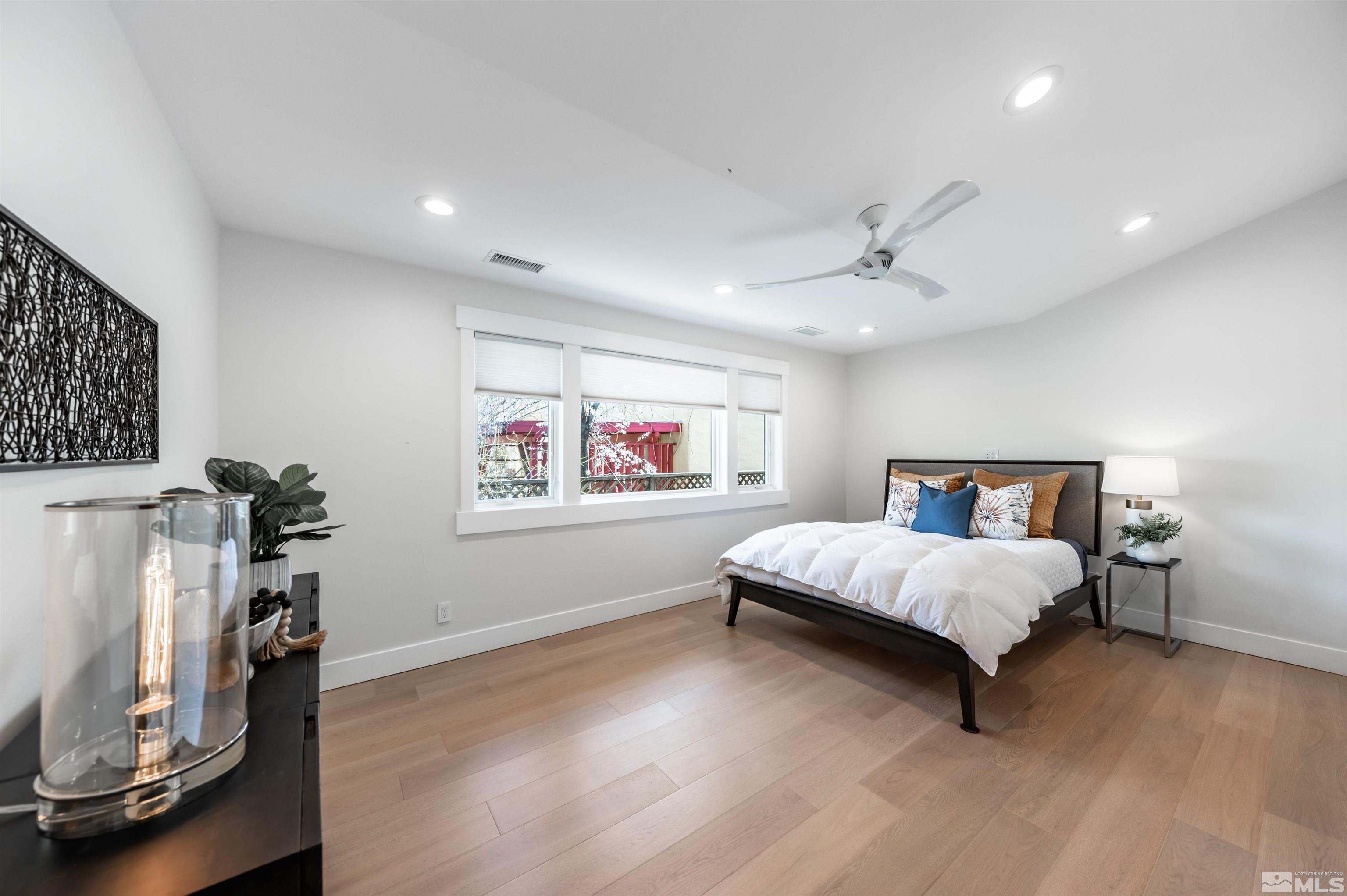 180 Mark Twain Avenue Reno, NV 89509 - Photo 16 of 29 Photo 18