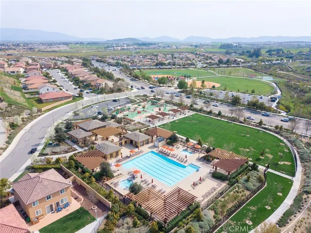 $824,900 | 30517 Copper Rose Drive, Murrieta, CA 92563