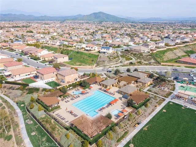 $824,900 | 30517 Copper Rose Drive, Murrieta, CA 92563