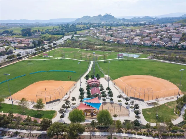 $824,900 | 30517 Copper Rose Drive, Murrieta, CA 92563