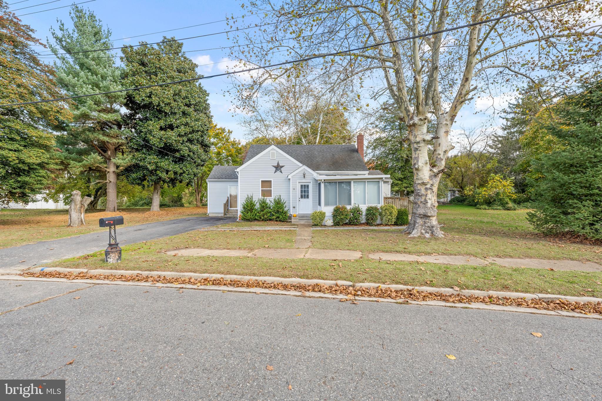 14 Hillcrest Terrace Salem, NJ 08079 - Photo 3 of 31