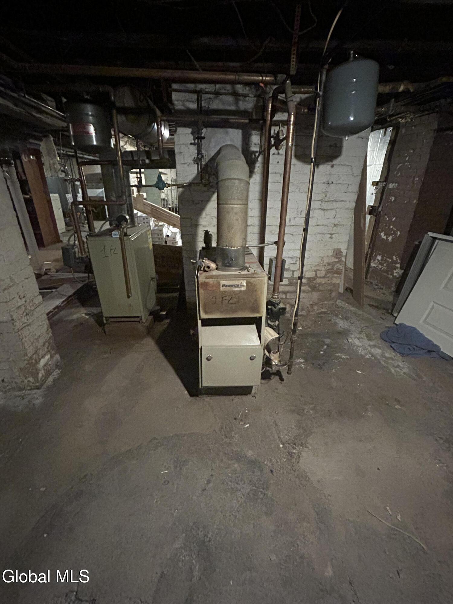 130 6th Avenue Troy, NY 12180 - Photo 28 of 32 IMG_3302