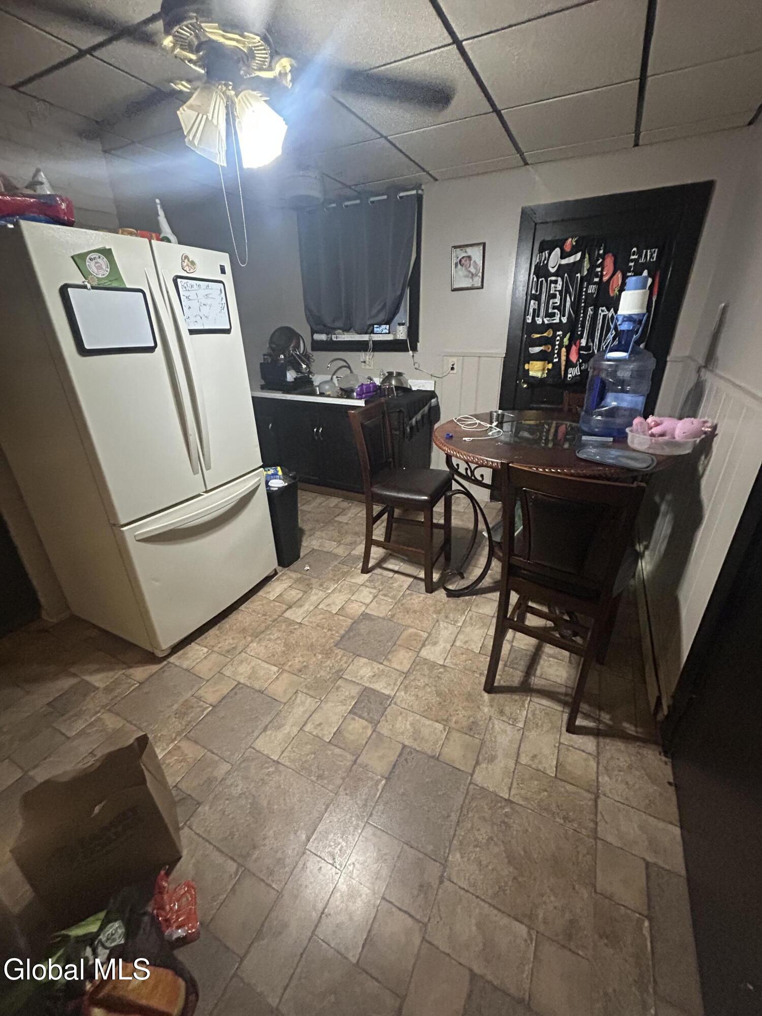 130 6th Avenue Troy, NY 12180 - Photo 6 of 32 IMG_3295