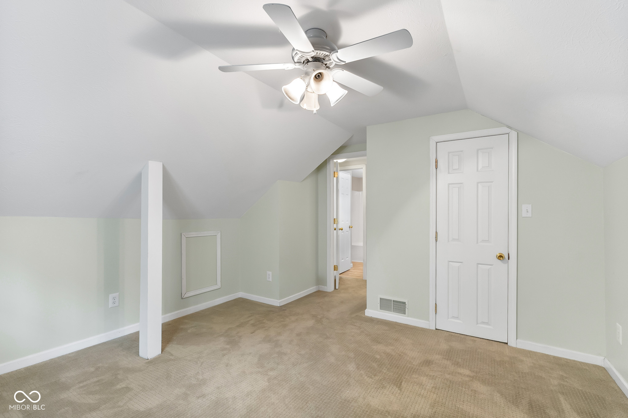 2103 Gilmore Street Columbus, IN 47201 - Photo 19 of 28