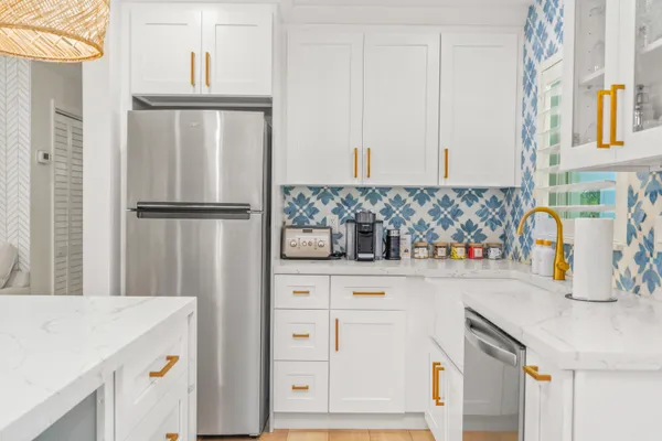 $10,000 | 7 Fayette Drive, Ocean Ridge, FL 33435