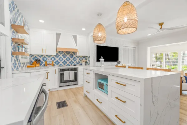 $10,000 | 7 Fayette Drive, Ocean Ridge, FL 33435