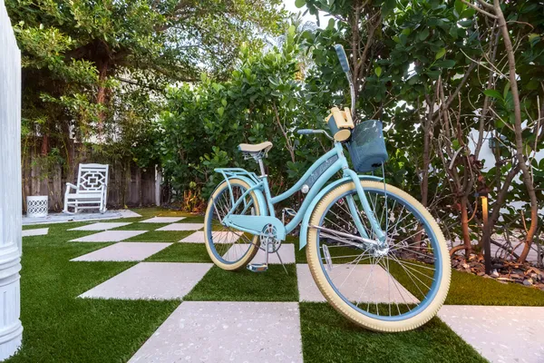 $10,000 | 7 Fayette Drive, Ocean Ridge, FL 33435