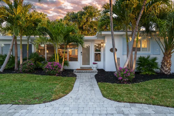 $10,000 | 7 Fayette Drive, Ocean Ridge, FL 33435