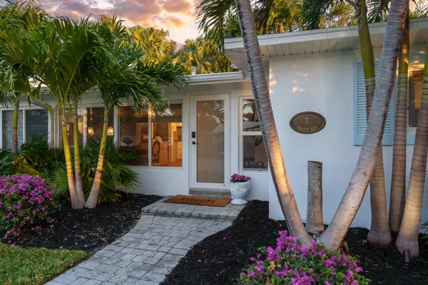 $10,000 | 7 Fayette Drive, Ocean Ridge, FL 33435