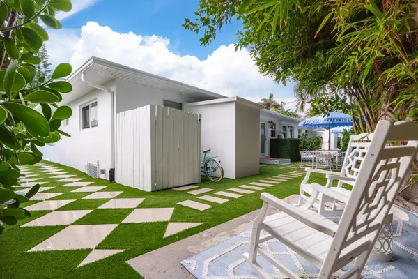 $10,000 | 7 Fayette Drive, Ocean Ridge, FL 33435