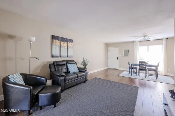 $1,500 | 3131 West Cochise Drive, Unit 204, Phoenix, AZ 85051