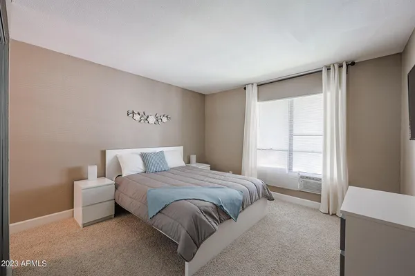 $1,500 | 3131 West Cochise Drive, Unit 204, Phoenix, AZ 85051
