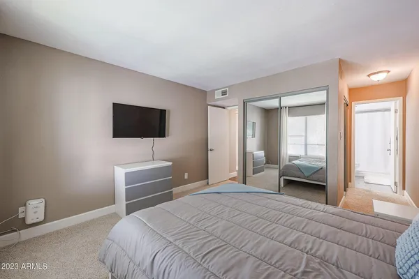 $1,500 | 3131 West Cochise Drive, Unit 204, Phoenix, AZ 85051