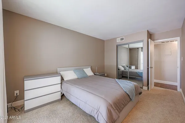 $1,500 | 3131 West Cochise Drive, Unit 204, Phoenix, AZ 85051