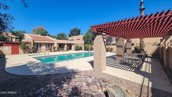 $1,500 | 3131 West Cochise Drive, Unit 204, Phoenix, AZ 85051