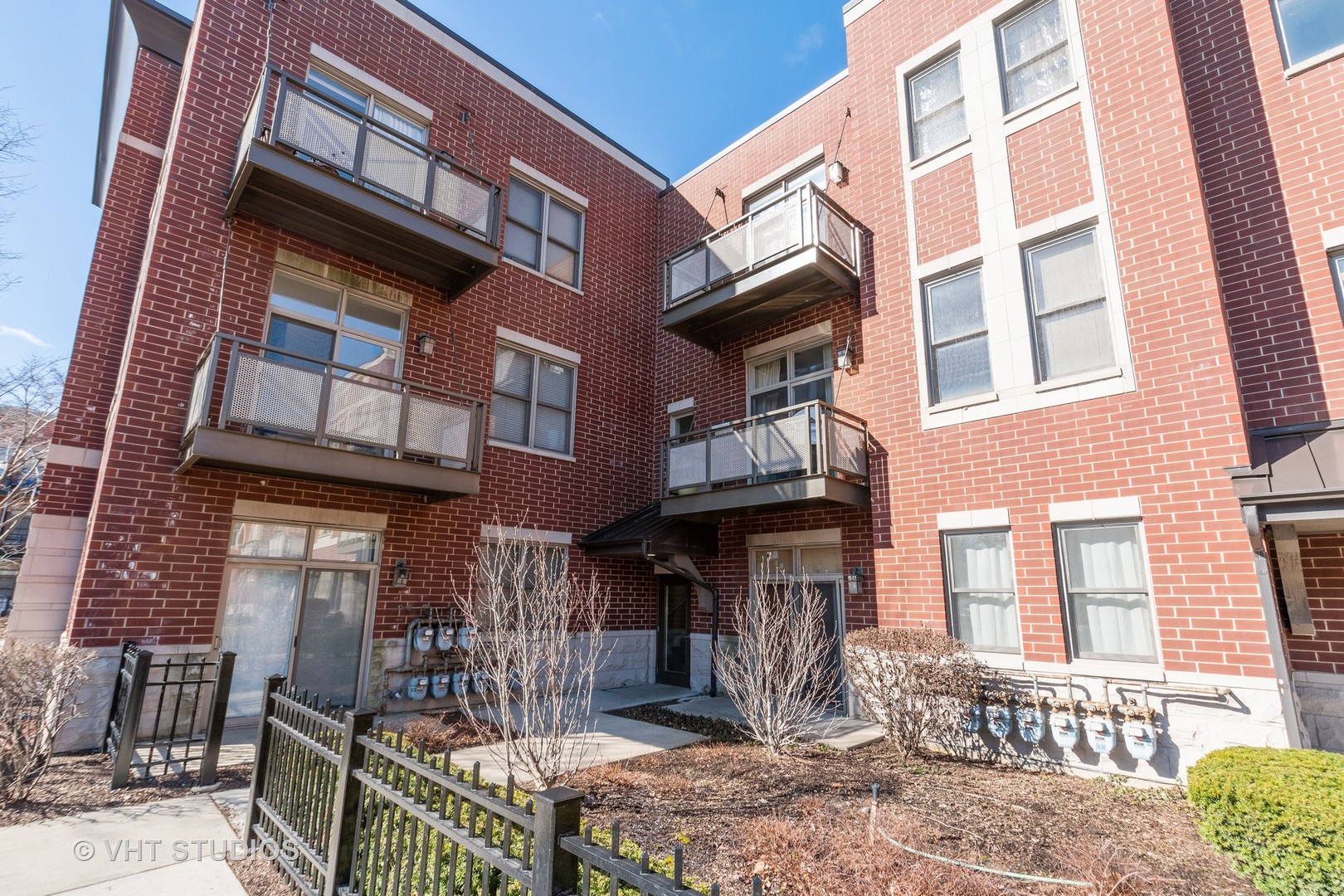 756 West 14th Street, Unit 102 Chicago, IL 60607 - Photo 10 of 10 front view of a brick building