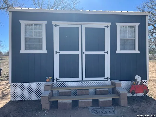 $85,000 | 3086 County Road 442, Nixon, TX 78140