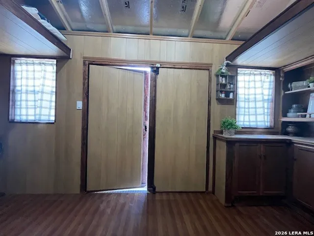 $85,000 | 3086 County Road 442, Nixon, TX 78140