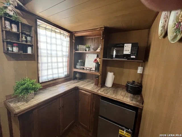 $85,000 | 3086 County Road 442, Nixon, TX 78140