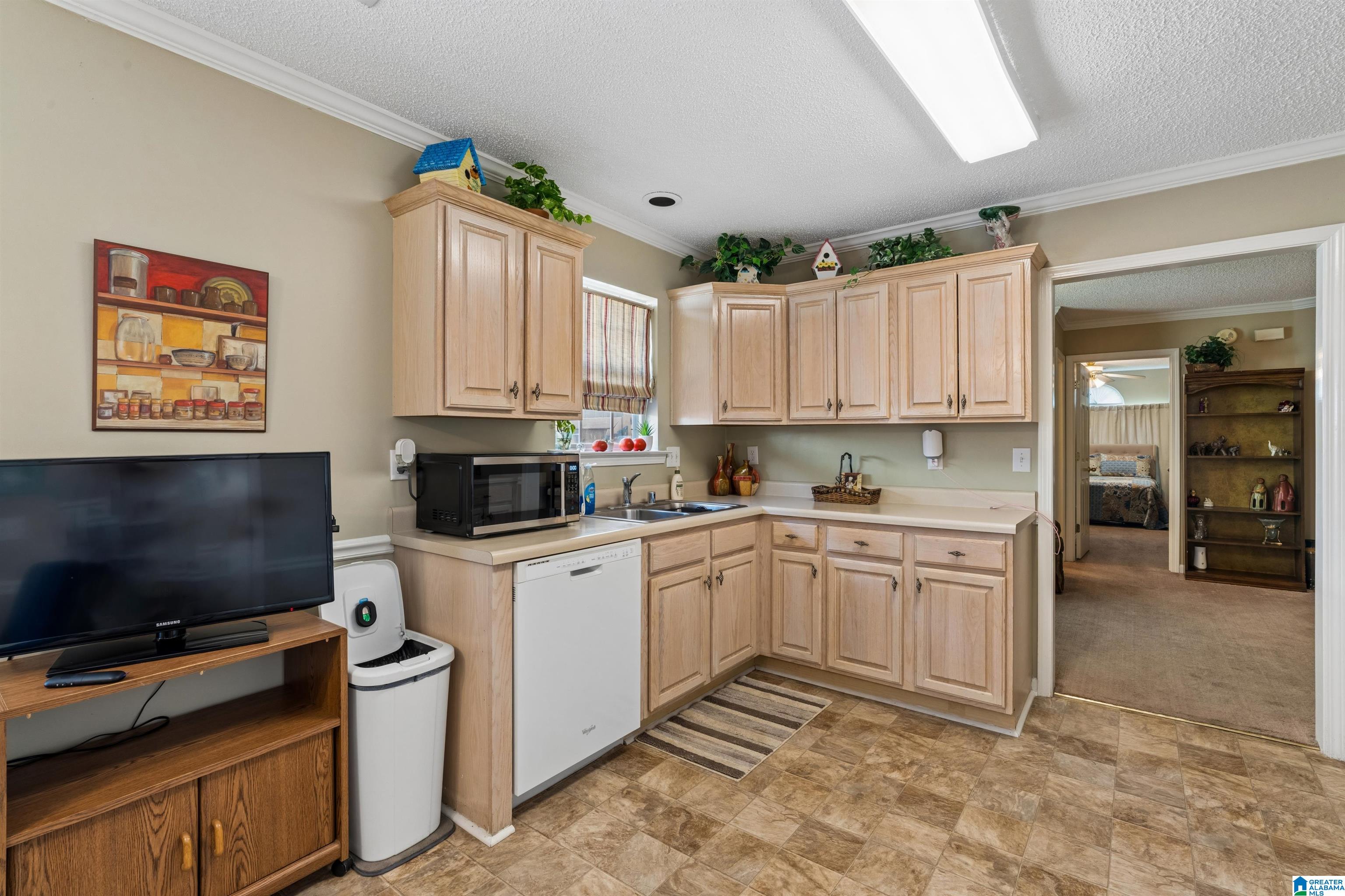 144 Warwick Circle Alabaster, AL 35007 - Photo 25 of 37