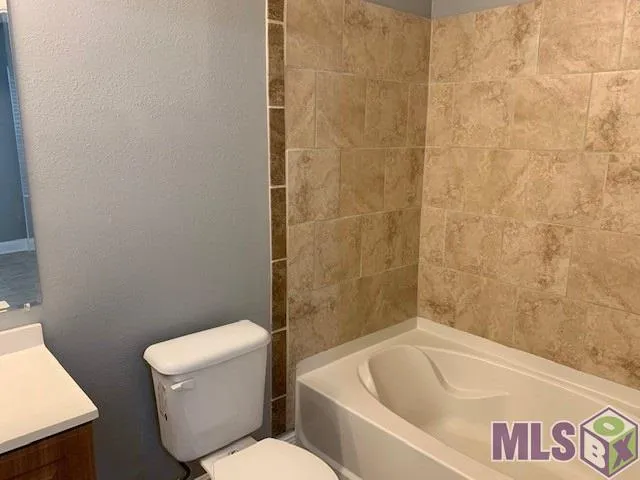 $1,200 | 31855 Highway 16, Unit 801, Denham Springs, LA 70726