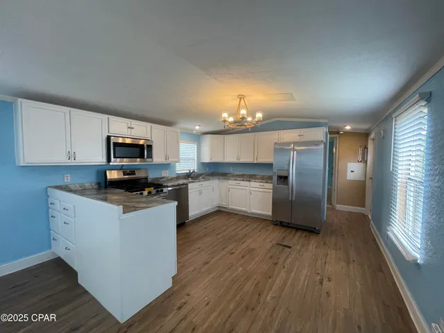 $1,495 | 2442 Stacy Drive, Panama City, FL 32405