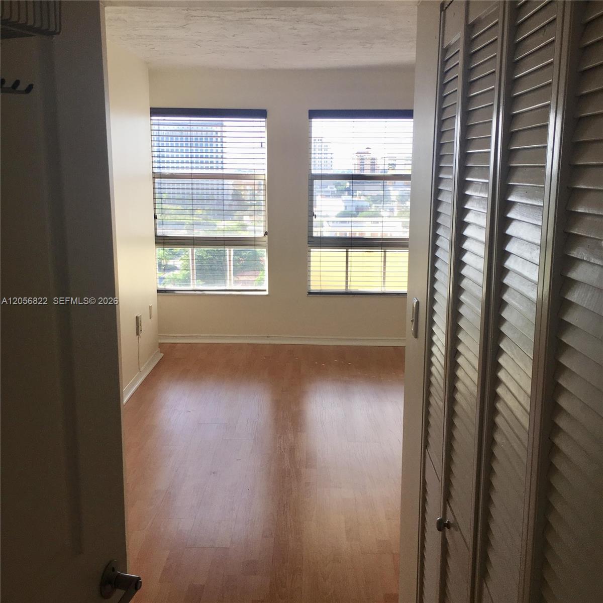 2351 Douglas Road, Unit 909 Miami, FL 33145 - Photo 6 of 14