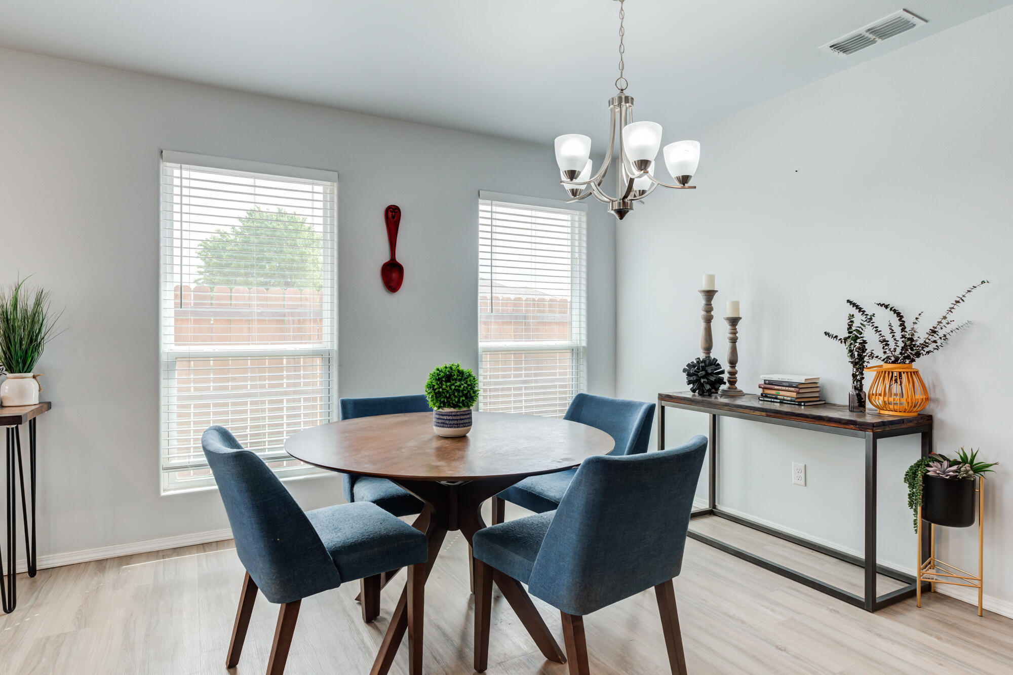 5501 Jarvis Street Lubbock, TX 79416 - Photo 5 of 33 DSC01210_1_2_3_4