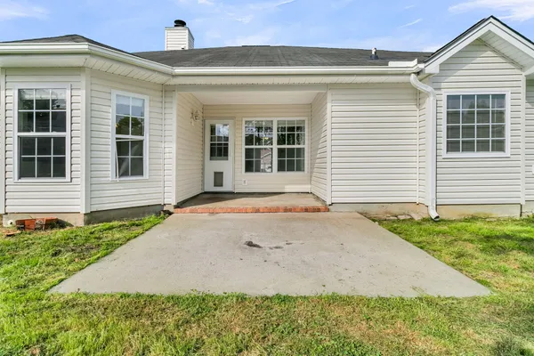 $2,250 | 1004 Cobblestone Boulevard, Summerville, SC 29486