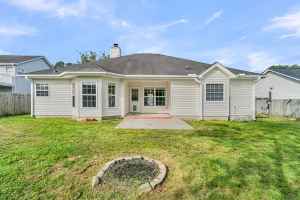 $2,250 | 1004 Cobblestone Boulevard, Summerville, SC 29486