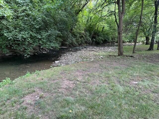 4949 Hayden Run Road Columbus, OH 43221 - Photo 47 of 48 Creek3