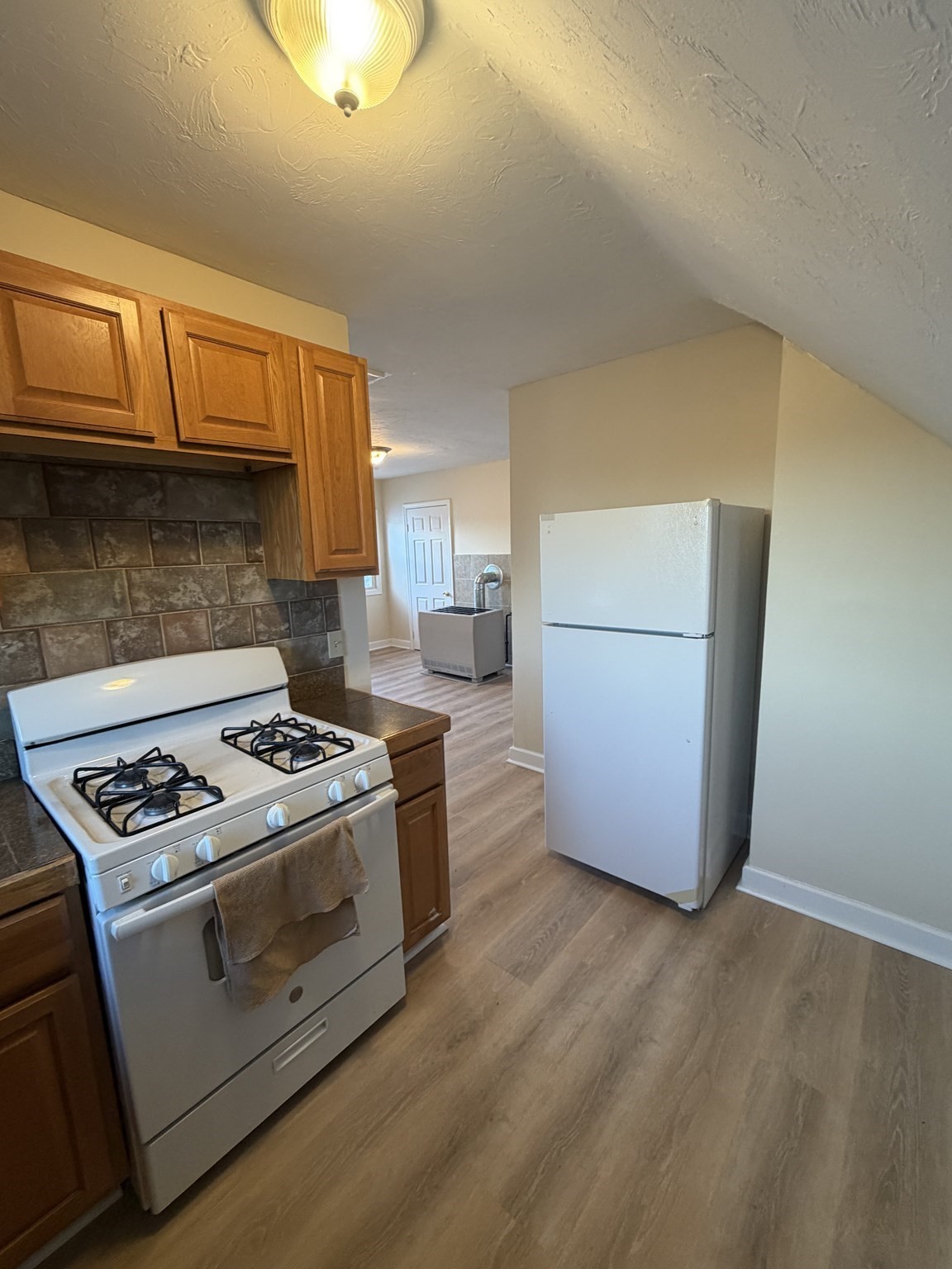 552 Rivet Street, Unit 3 New Bedford, MA 02740 - Photo 13 of 14 Gallery Image 13
