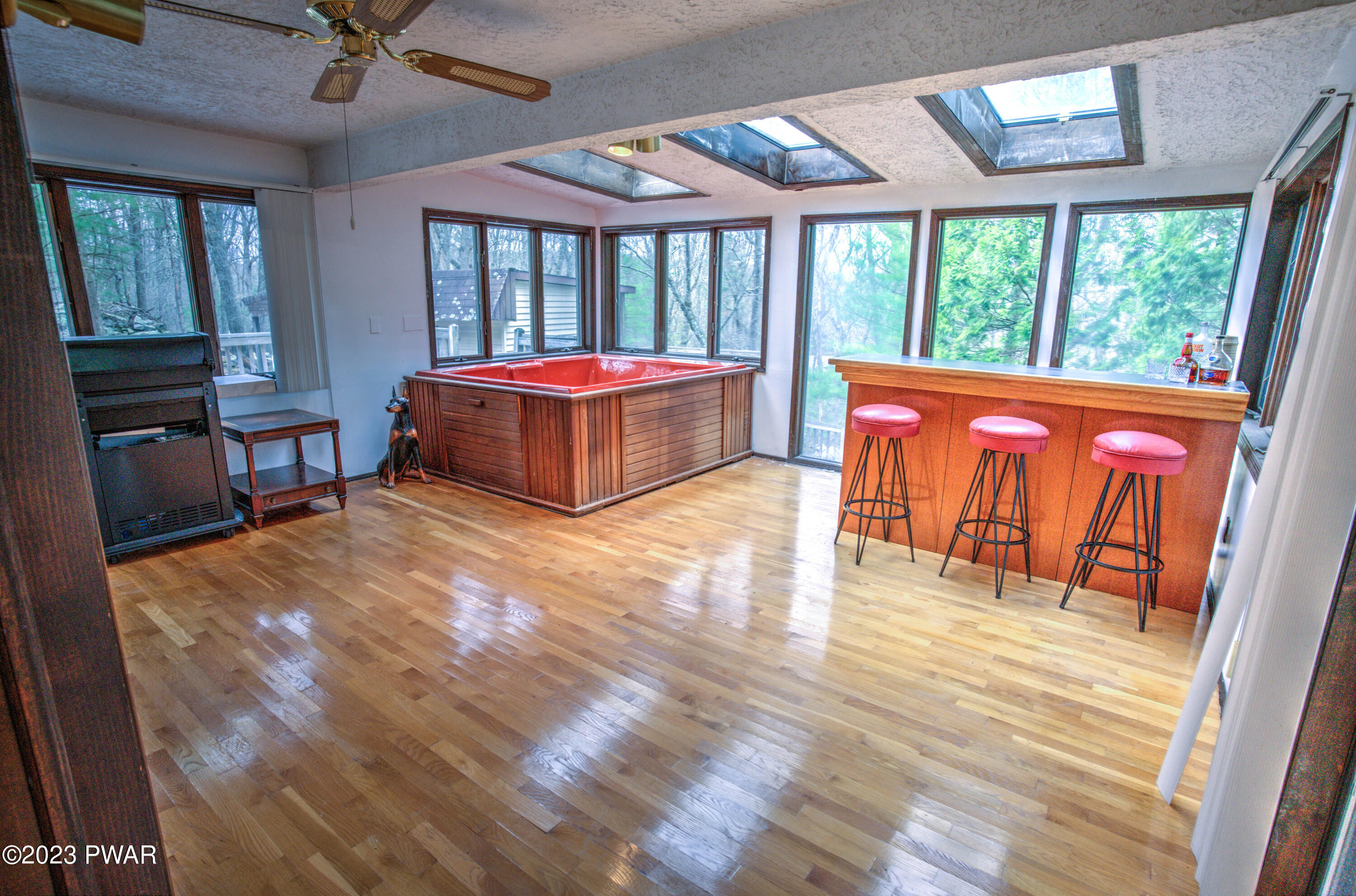 135 Pebble Rock Road Lackawaxen, PA 18435 - Photo 6 of 34